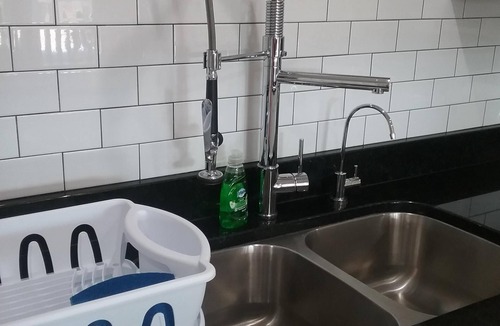 Sevierville Apartment | 1 BR FULL KITCHEN starting at $99nMOUNTAIN VIEWS, PET FRIENDLYn on 4 ACRES!n