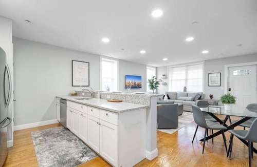 New Rochelle Apartment | 1 Br Hideaway Close to All!