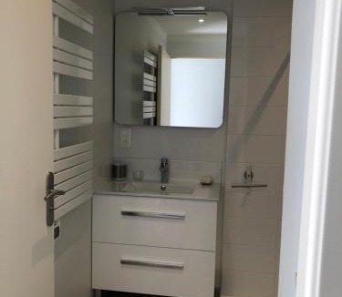 La Demi - Lune House | 1 chambre indépendante dans maison