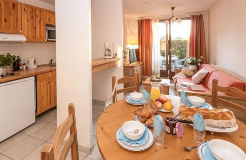 Evian-les-Bains Condo | 1 Chambre | Piscine, thermes + plus