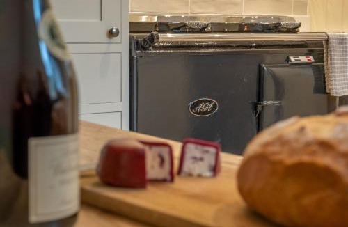 Plumpton Green House | 1 Church Cottages