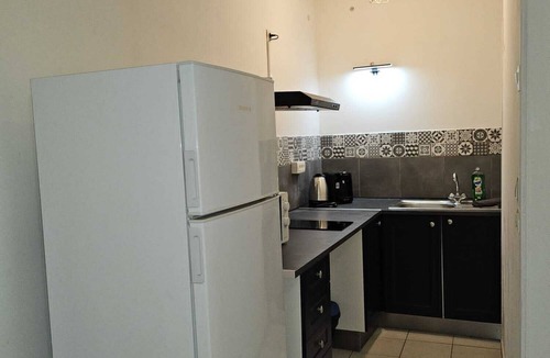 Bastide Saint-Louis Apartment | 1- Cosy Studio Centre-ville