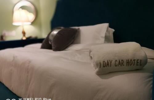 Taman Perdana Hotel | 1 Day Car Hotel Station 18