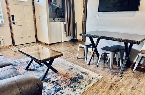 Moab South Valley House | #1 Dog and ADA Friendly, Walking distance to Hiking Trails