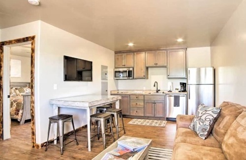 Moab South Valley House | #1 Dog and ADA Friendly, Walking distance to Hiking Trails