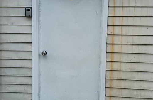 Rotorua Ski Chalet | 1 Double 1 Sofa Beds Garden Chalet 9C