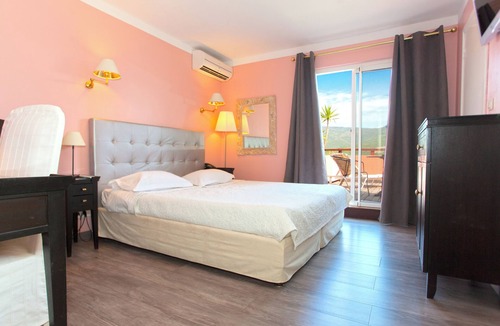 Pietracorbara House | 1 double bedroom for 2 persons