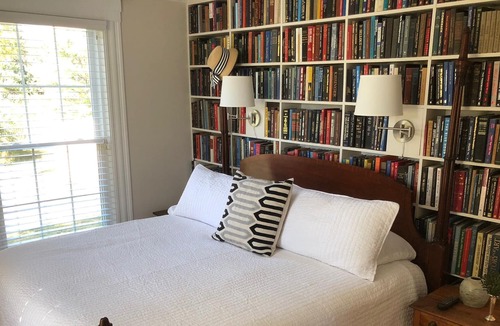 Freeport Bed & Breakfast | #1 - First Floor, King Bedroom