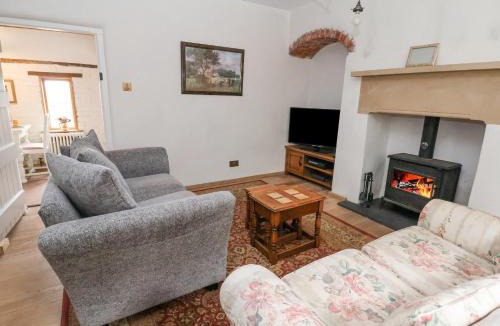 Tarporley House | 1 Fountain Cottages