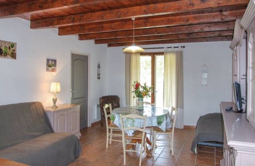 Saint-Julien-de-Peyrolas House | 1 bedroom accommodation in St. Julien de Peyrolas