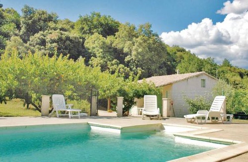 Saint-Julien-de-Peyrolas House | 1 bedroom accommodation in St. Julien de Peyrolas