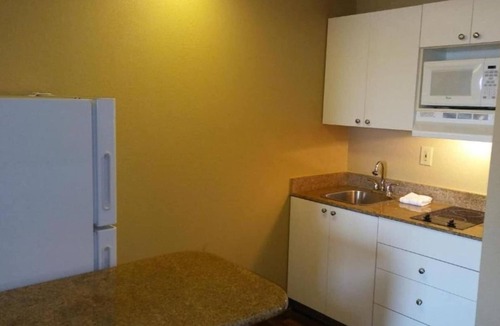 Secret Cove Apartment | 1 Full Bed | ADA/Tub/Non-Smoking/Kitchen