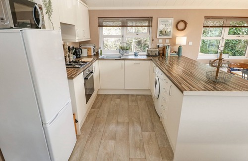 Molleston Cottage | 1 Hornbeam Lodge