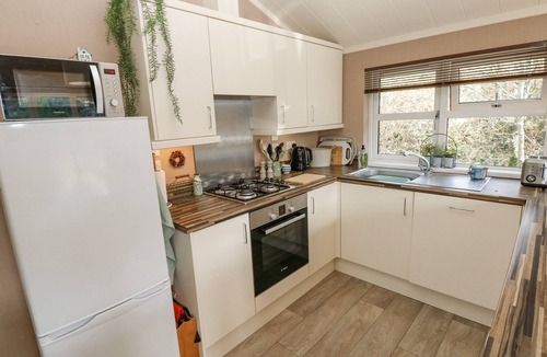 Molleston Cottage | 1 Hornbeam Lodge