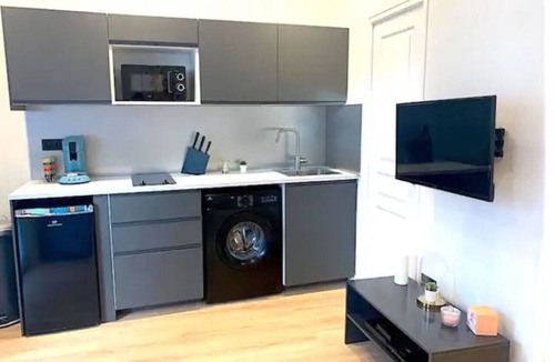 Amerique Apartment | 1.Joli Appart 4pers#Buttes Chaumont#Chapeau Rouge
