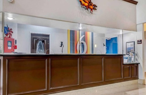 Balch Springs Apartment | 1 King Bed | Suite, Non-Smoking, Hot Tub
