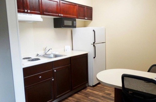 Secret Cove Apartment | 1 King Bed | Suite, Nsmk, Kitchen, Sofa-Bed