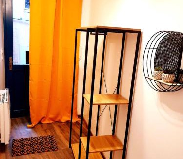 Saint-Affrique Apartment | 1 Liberte - TRIPLEX