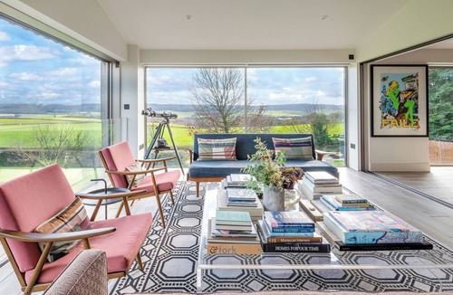 Eaton Mascott Cottage | 1 Little Broomcroft