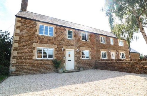 Hook Norton House | 1 Manor Farm