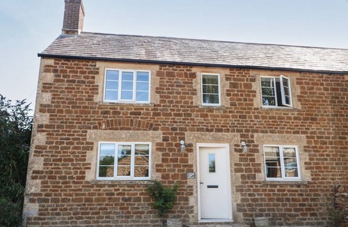 Hook Norton Cottage | 1 Manor Farm