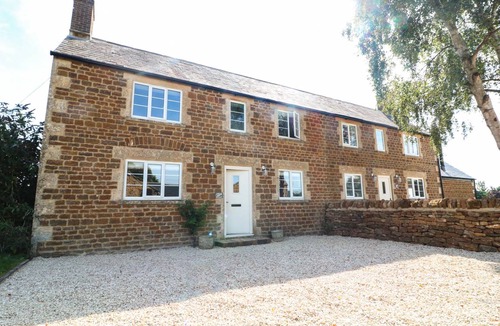 Hook Norton Cottage | 1 Manor Farm