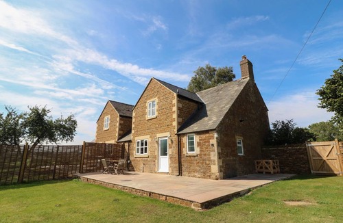 Hook Norton Cottage | 1 Manor Farm