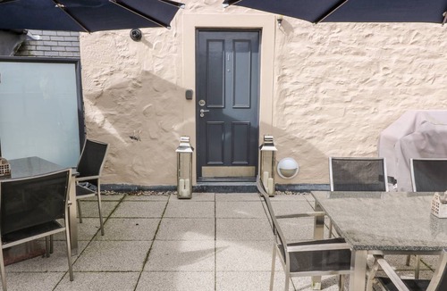 Moffat Cottage | 1 McAdam House