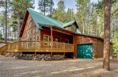 Angel Fire House | 1 Mi to Angel Fire Resort: Mtn Cabin w/Fire Pit!