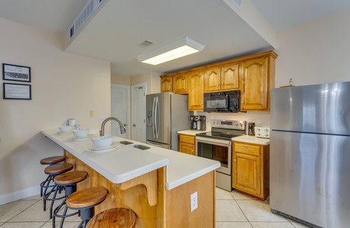 Cotton Bayou House | 1 Mi to Beach Access: Spacious Orange Beach Duplex