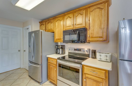 Cotton Bayou House | 1 Mi to Beach Access: Spacious Orange Beach Duplex