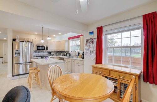 Athol Springs House | 1 Mi to Beach: Nature Paradise in Lake View!