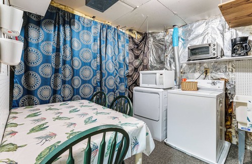 Croom Apartment | 1 Mi to Boardwalk: Convenient North Beach Apt!