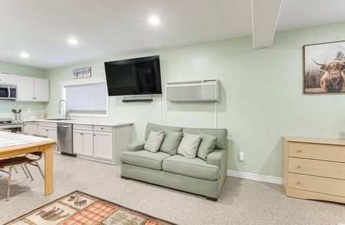 Tremonton Apartment | 1 Mi to Box Elder County Fairgrounds: Cozy Studio