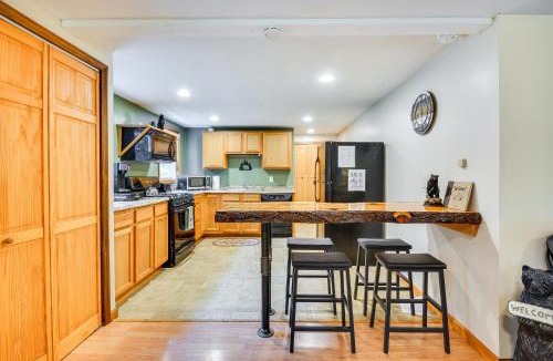 Brantingham House | 1 Mi to Brantingham Lake: New York Getaway!