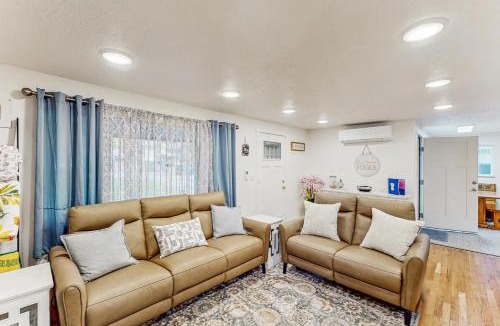 Southeast Eugene House | 1 Mi to Campus! Family Home w/Game Room in Eugene