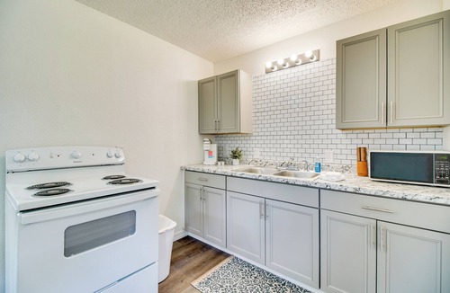 Sallisaw Cottage | < 1 Mi to Cherokee Casino Sallisaw! Home Near I-40