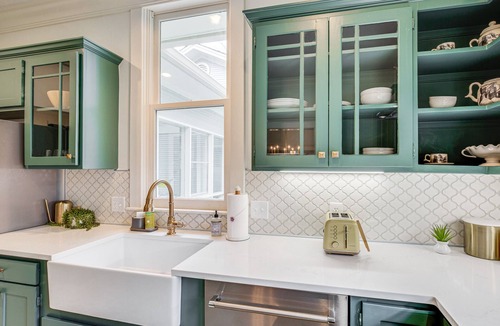 Tyler House | 1 Mi to Downtown Tyler: Historic Home w/Porch!