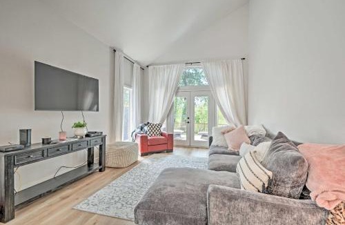 Grants Pass House | 1 Mi to Drinks and Dining Getaway in Grants Pass
