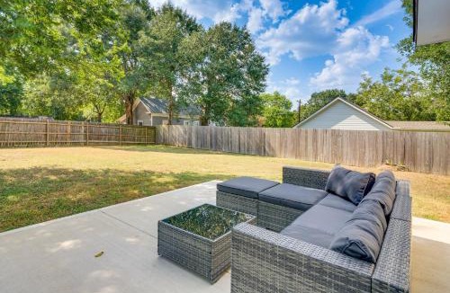 Brenham House | 1 Mi to Dtwn Brenham! 'The Bell & Bloom Cottage'