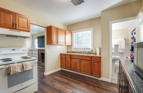 Governmental Mall House | 1 Mi to Dtwn, Chase Field! Getaway Near Light Rail
