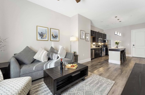 Golden Apartment | 1 Mi to Dtwn: Cozy Retreat in Golden, CO!