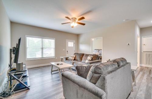 Crossville House | 1 Mi to Dtwn Crossville: Spacious Home w/Patio!