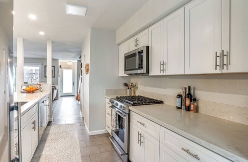 Napa House | 1 Mi to Dtwn Napa: Townhome w/Pool Access