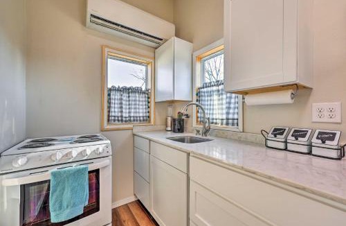 Rogers House | 1 Mi to Dtwn Rogers: Convenient Getaway w/Patio