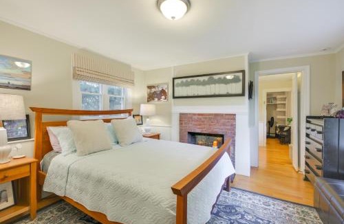 Salem Apartment | < 1 Mi to Dtwn Salem: Apt w/Shared Patio & Yard!