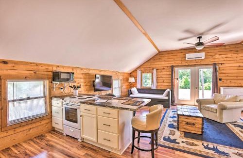 Suttons Bay Apartment | < 1 Mi to Dtwn Suttons Bay! Studio w/Shared Beach