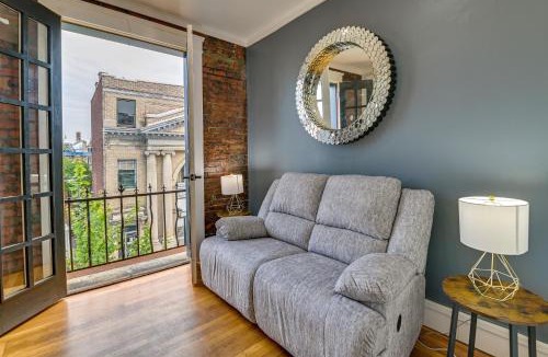 Cohoes Apartment | 1 Mi to Falls View Park: Convenient Cohoes Retreat