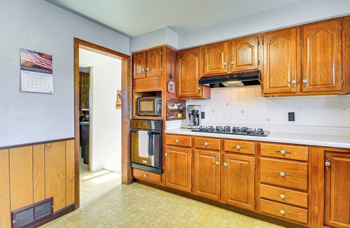 Thermopolis House | 1 Mi to Hot Springs State Park: Rustic Wyoming Gem