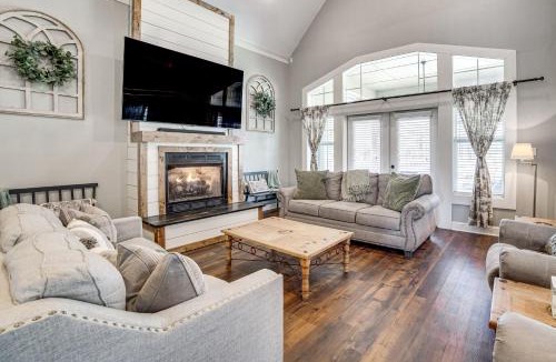 Emory House | 1 Mi to Lake Fork! Countryside Escape w/Pool